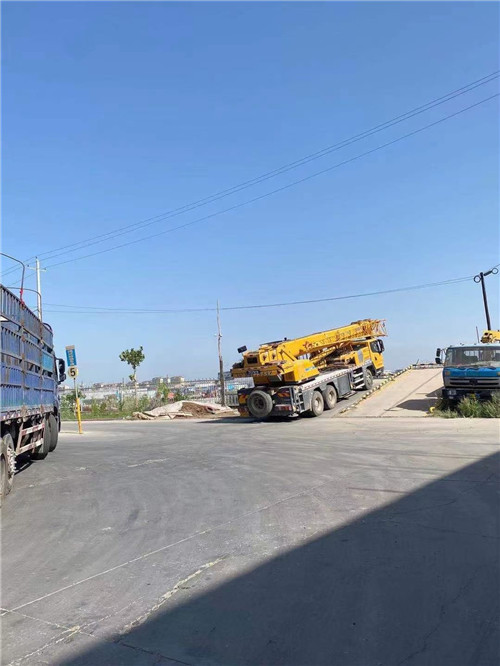 沁水县25吨吊车的租赁价格大概是多少？